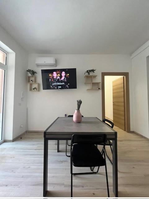 Villa Milano Apt. N. 2 Ngoại thất bức ảnh
